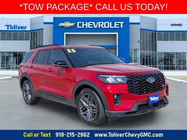 2025 Ford Explorer ST AWD    