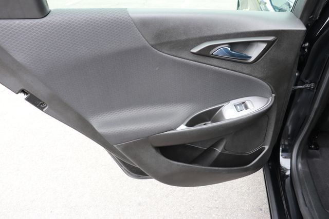 2023 Chevrolet Malibu LT photo