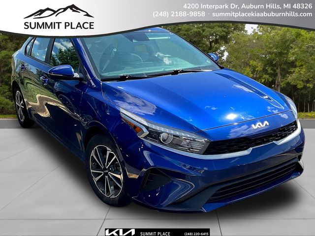 2024 Kia Forte LXS FWD