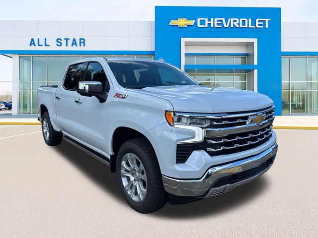 Polar White Tricoat 2026 Chevrolet Silverado 1500 Pickup Truck Four-Wheel Drive Automatic