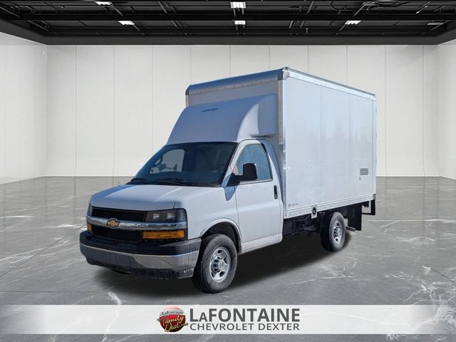 2025 Chevrolet Express Chassis 3500 Cutaway 139