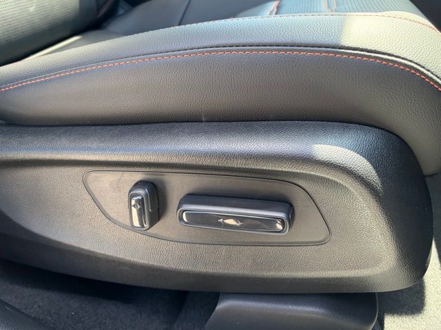 used 2025 Honda CR-V Hybrid car, priced at $36,995