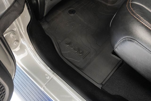 Used 2023 Jeep Wrangler SUV