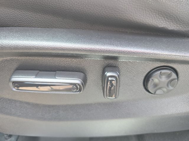 Used 2025 Honda Odyssey Van