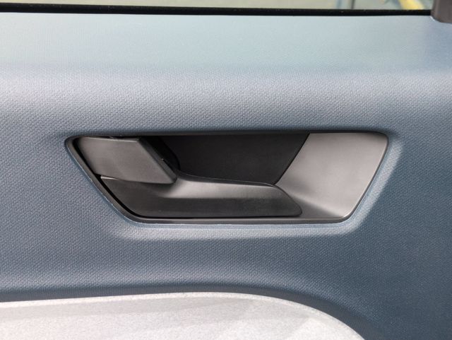 New 2026 Azure Gray Metallic Tri-Coat Ford XLT image 25