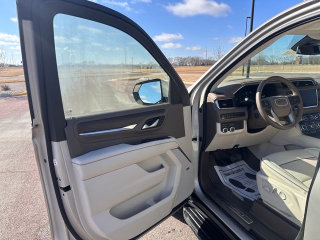 2024 GMC Yukon XL 4WD Denali