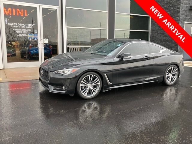 2018 INFINITI Q60 3.0t Luxe Coupe RWD