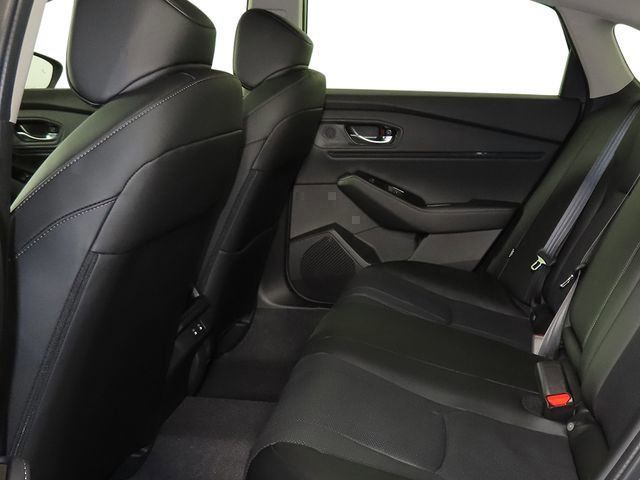 New 2026 Platinum White Pearl Honda Touring image 17