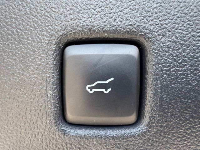 Used 2024 White Ford Active image 9