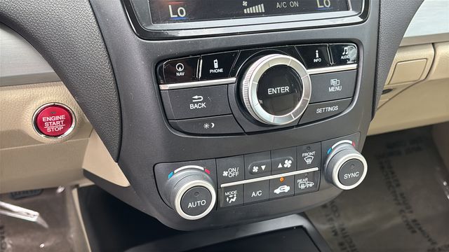 Used 2016  Acura Base image 32