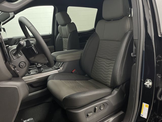 2026 Chevrolet Silverado 1500 ZR2 photo 3