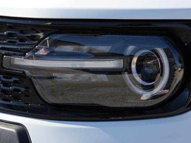 New 2025 White Ford Outer Banks image 4