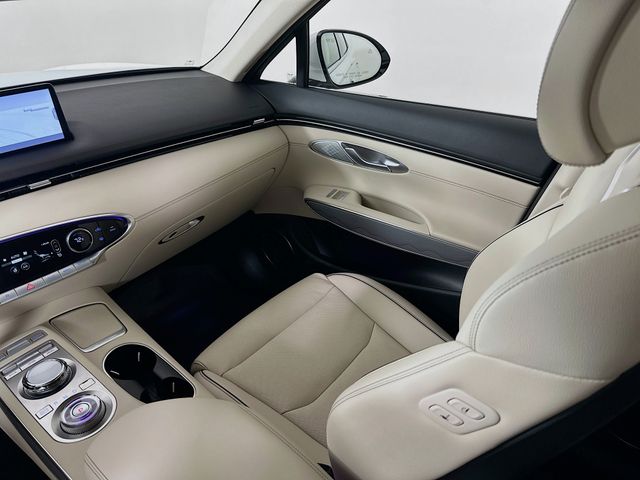 2025 Genesis GV70 Advanced 24