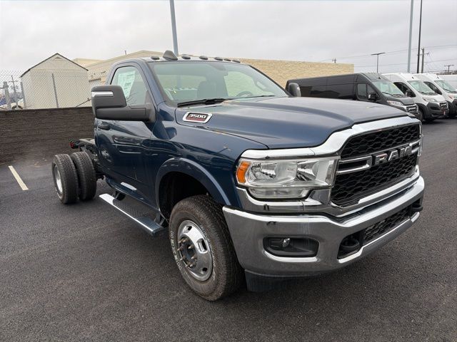 2024 Ram 3500 Tradesman