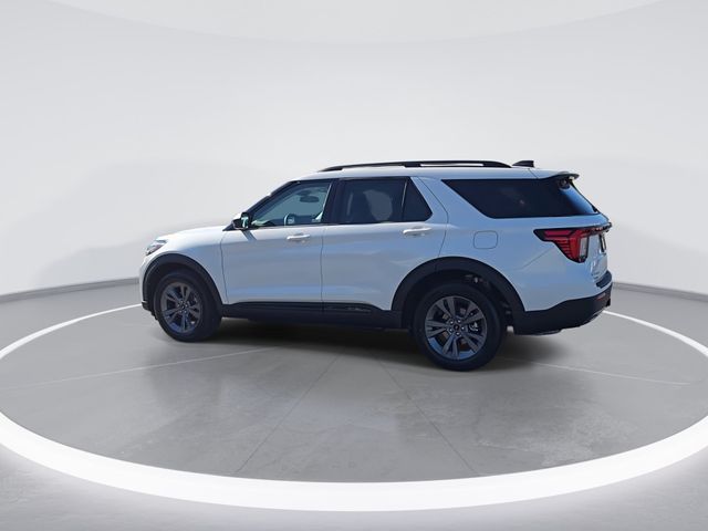 New 2026 Star White Metallic Tri-Coat Ford Active image 6