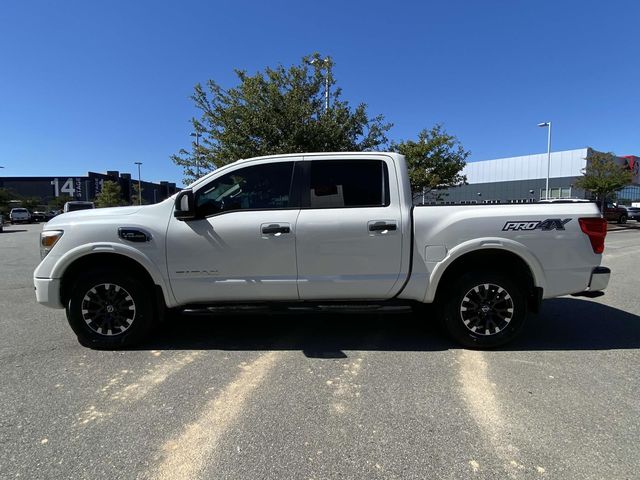 2017 Nissan Titan PRO-4X 5