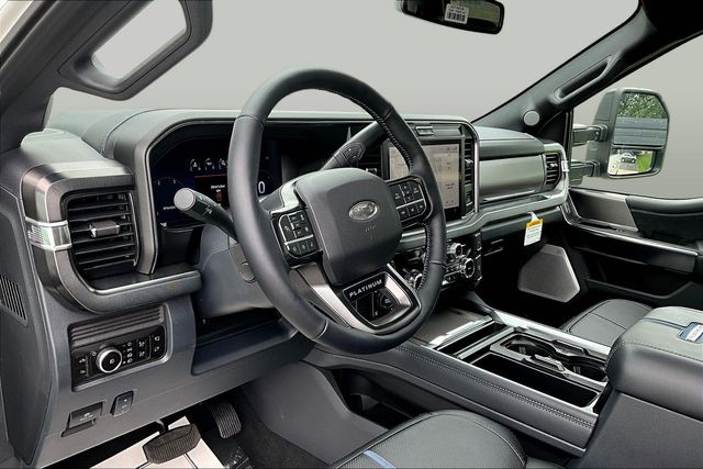 2026 Ford Super Duty F-250® Platinum® - 6