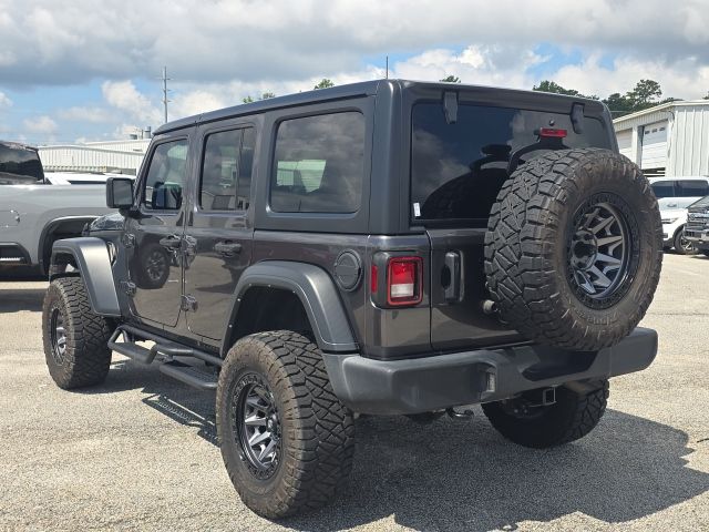 2021 Jeep Wrangler Unlimited Willys:L43469A