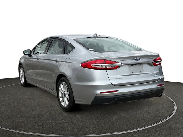Certified Used 2020 Silver Ford SE image 3