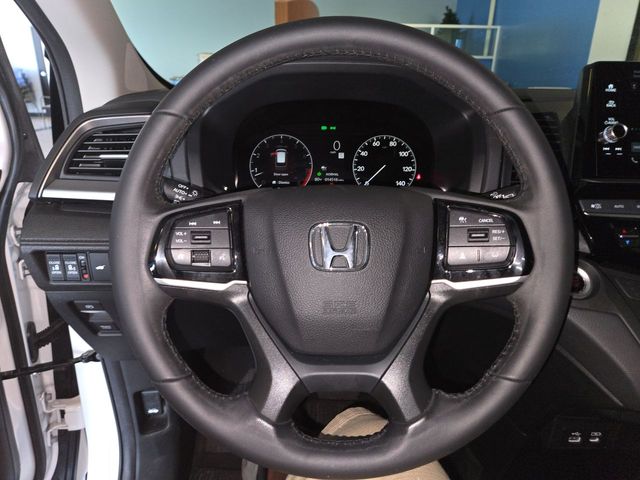 Used 2025 Honda Odyssey Van