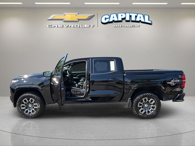 Used 2026 Black Chevrolet Z71 image 13