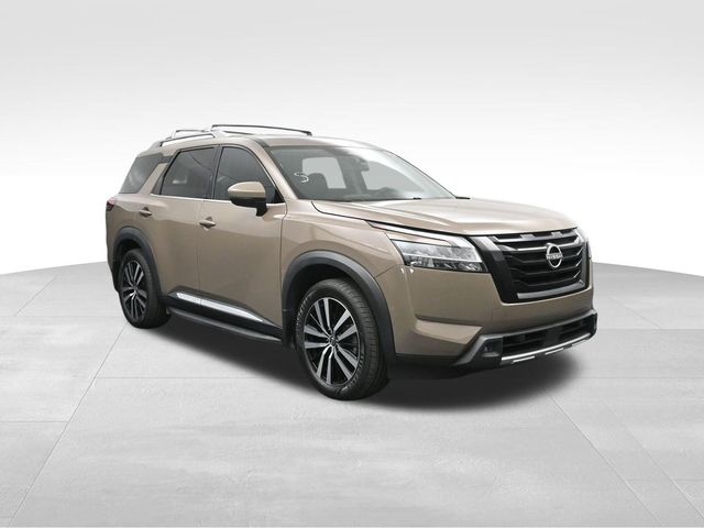 2023 Nissan Pathfinder Platinum 4