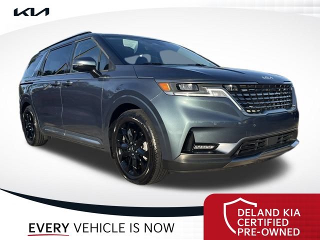 2024 Kia Carnival SX's photo