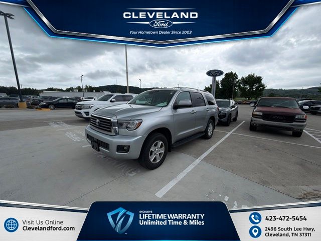  2022 Toyota Sequoia SR5 4WD   