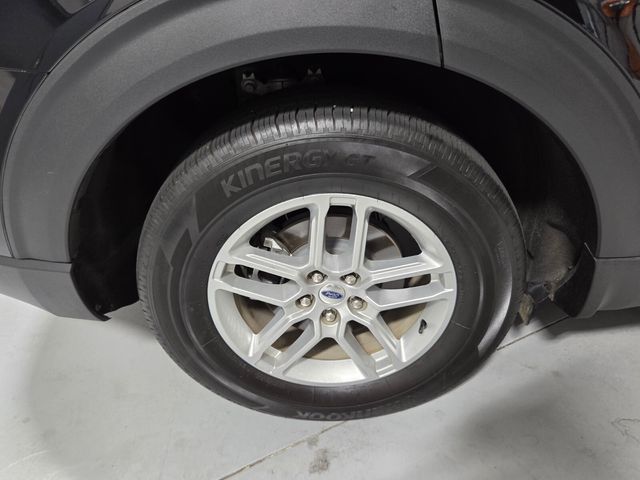 Used 2025 Ford Explorer SUV