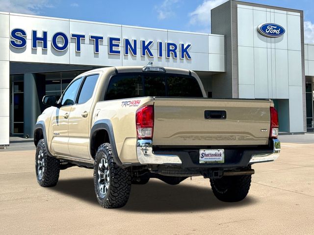 Used 2016 Toyota Tacoma Truck