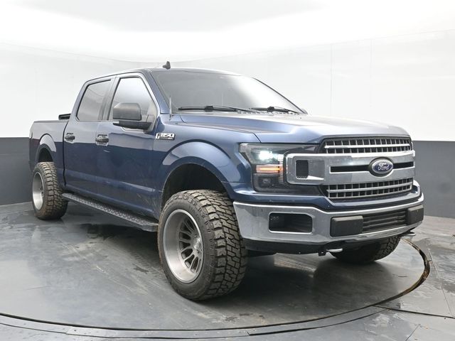 Used 2019 Blue Ford XLT image 2