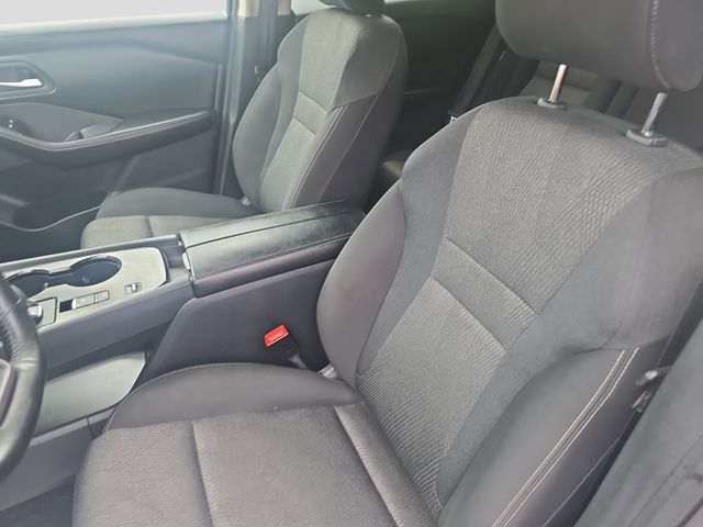 Used 2025 Nissan Rogue SUV