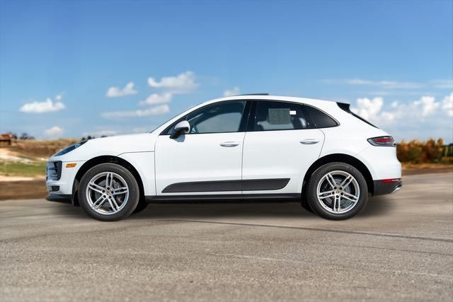 2021 Porsche Macan Base 4