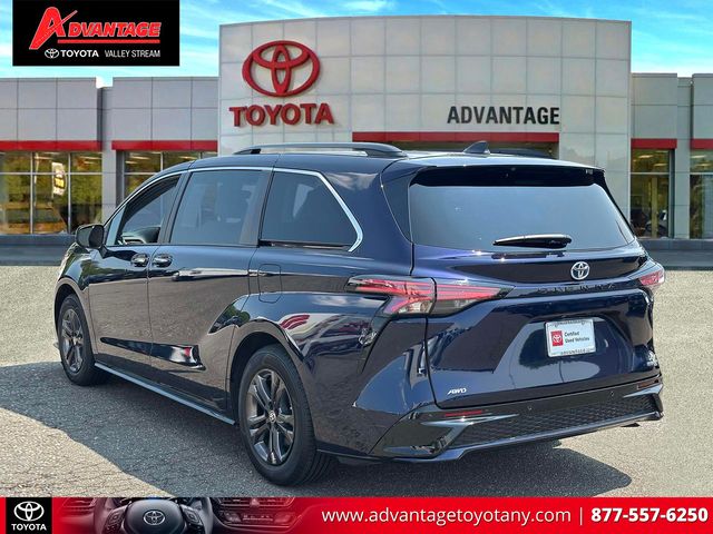 Used 2024 Toyota Sienna Van