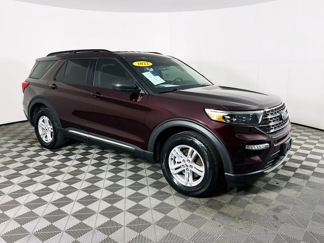 Red (Burgundy Velvet Tinted Clearcoat) 2022 Ford Explorer XLT AWD SUV / Crossover All-Wheel Drive Automatic