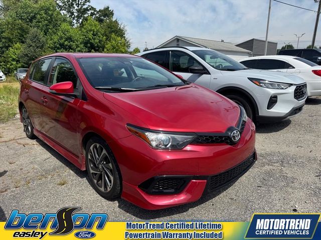 Barcelona Red Metallic 2018 Toyota Corolla Sedan  7-Speed Automatic