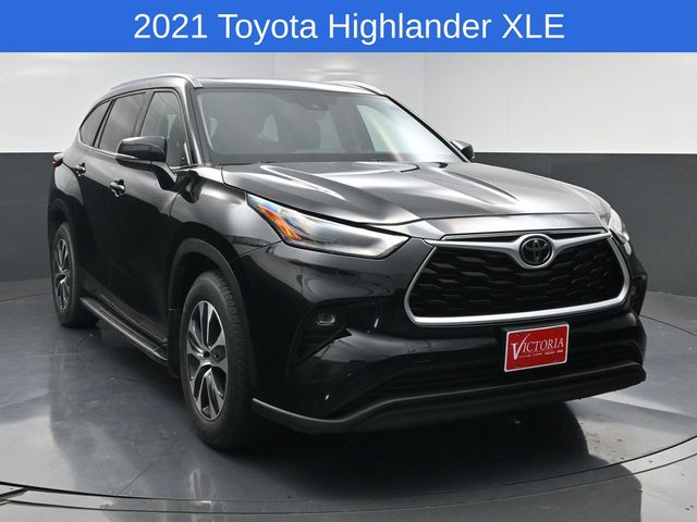 2021 Toyota Highlander XLE - 1