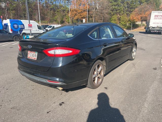 2016 Ford Fusion S 6