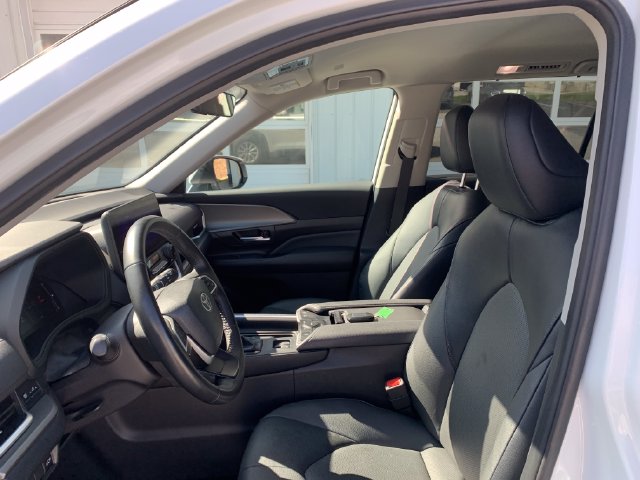 Used 2025 Toyota Grand Highlander Hybrid SUV