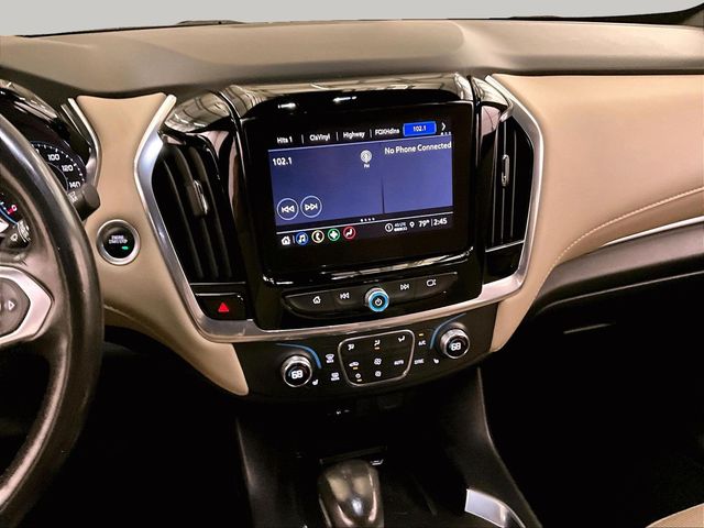 2022 Chevrolet Traverse LT White at Klick Lewis Buick Chevrolet