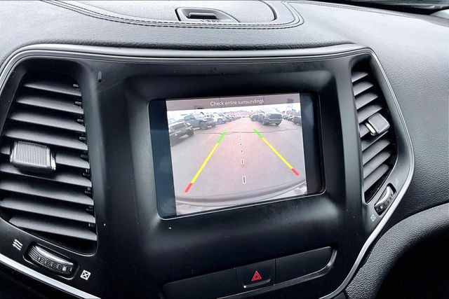 Used 2019 Jeep Cherokee For Sale in Gloucester, MA