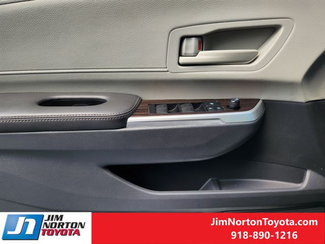 Used 2021 Toyota Sienna Van