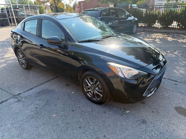 Stealth 2019 Toyota Yaris Sedan Front-Wheel Drive 6-Speed Automatic