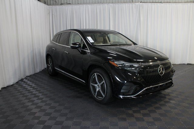 Used 2023  Mercedes-Benz 580 image 33