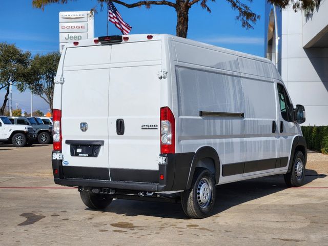 2025 Ram ProMaster 2500 High Roof 4