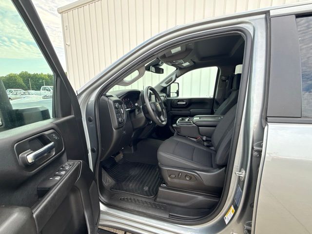 2024 Chevrolet Silverado 2500HD Custom:168987B