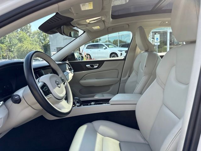 Used 2023 Volvo S60 Sedan