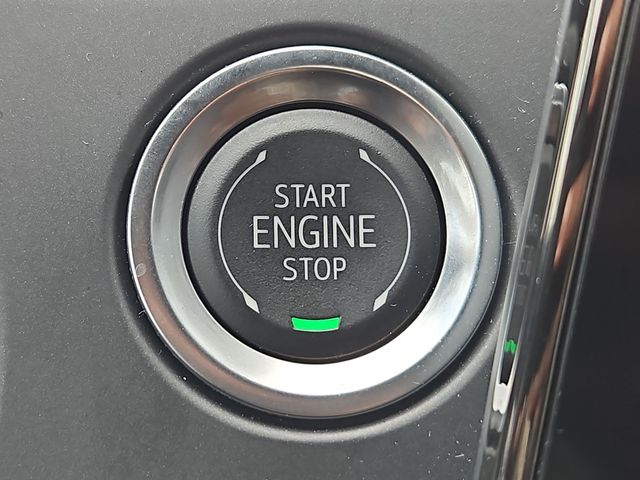 Used 2025 Gray Chevrolet RS image 18