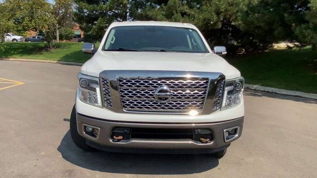 2017 Nissan Titan Platinum Reserve 3