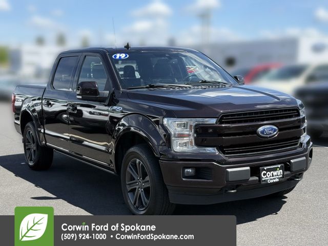 Magma Red Metallic 2019 Ford F-150 Lariat SuperCrew 4WD Pickup Truck Four-Wheel Drive Automatic